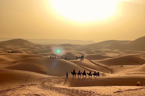 Discover Morocco on our 10 Days Tour from Casablanca. Visit Chefchaouen, Fes, Merzouga Desert, Todra Gorge, Ait Ben Haddou, Marrakech.