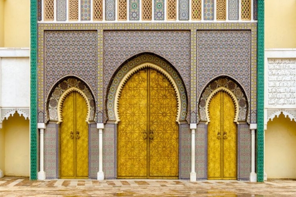 Discover the best 9 Days Morocco Itinerary. Explore Chefchaouen, Fes, Merzouga Desert, Ait Ben Haddou, Dades Valley, and Marrakech.