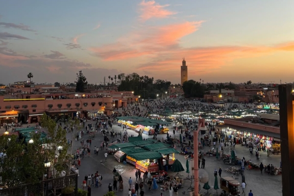 Join our 5 Days Tour from Casablanca and discover Fes, Merzouga Desert, camel trekking, luxury camp, Todra Gorge, Ait Ben Haddou, Marrakech.
